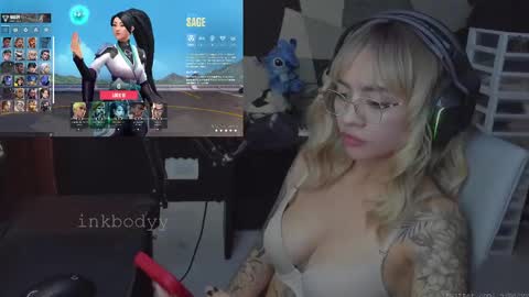 Snapshot of inkbodyy chatting on 03-08-25, 04:34 Dayana online show from 03-08-25, 04:34