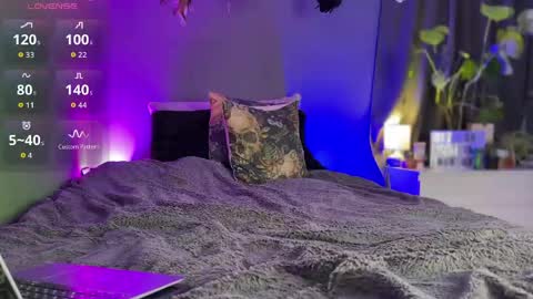 Xenia online show from 05-11-26, 04:04