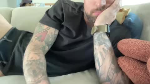 Snapshot of inktyler chatting on 09-12-25, 02:50 inktyler online show from 09-12-25, 02:50