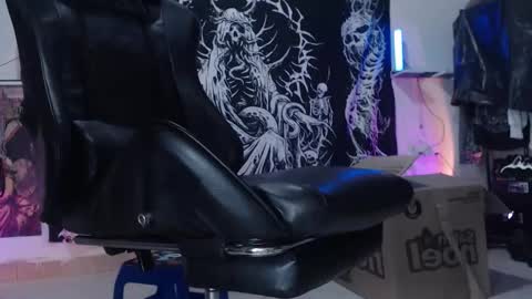 Snapshot of inmortal_master chatting on 11-02-25, 10:50 inmortal lamb online show from 11-02-25, 10:50