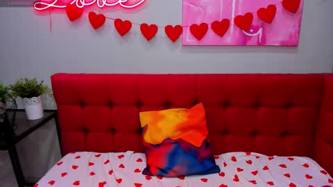 Snapshot of innalovely chatting on 03-20-26, 01:32 Inna online show from 03-20-26, 01:32