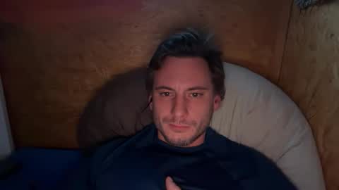 Snapshot of innocent__bystander chatting on 11-23-25, 03:34 innocent__bystander online show from 11-23-25, 03:34