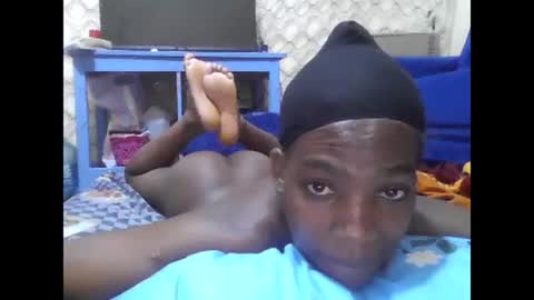 innocent_laurah online show from 12-31-24, 03:34