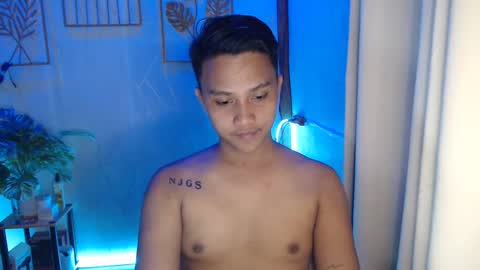 Snapshot of innocent_neil143 chatting on 01-03-25, 10:52 Neil online show from 01-03-25, 10:52