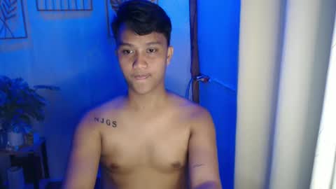 Snapshot of innocent_neil143 chatting on 02-10-25, 06:35 Neil online show from 02-10-25, 06:35