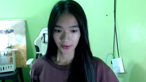 Reign online show from 12-13-25, 10:37