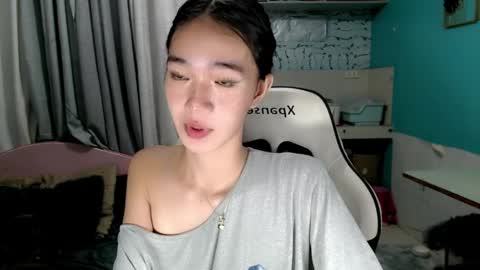 Reign online show from 04-22-26, 04:08