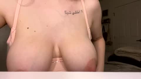 innocentjade1 online show from 05-20-26, 01:06