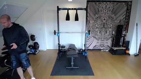 insanemaxxx online show from 12-13-24, 09:46