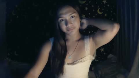 Snapshot of insulting_whoreifica chatting on 01-18-25, 04:53 MAXINE online show from 01-18-25, 04:53