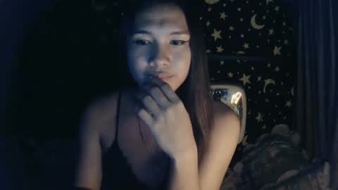 Snapshot of insulting_whoreifica chatting on 01-23-25, 04:26 MAXINE online show from 01-23-25, 04:26