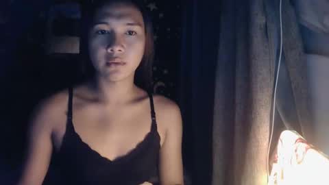 Snapshot of insulting_whoreifica chatting on 02-17-25, 07:58 MAXINE online show from 02-17-25, 07:58