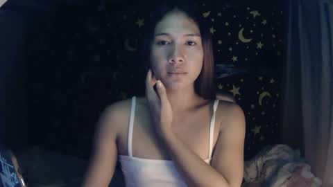 Snapshot of insulting_whoreifica chatting on 02-24-25, 06:15 MAXINE online show from 02-24-25, 06:15