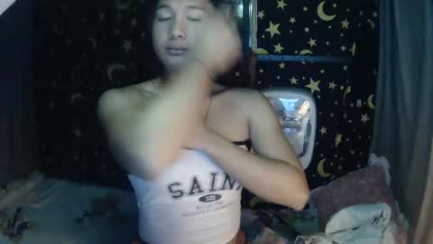 Snapshot of insulting_whoreifica chatting on 03-04-25, 01:55 MAXINE online show from 03-04-25, 01:55
