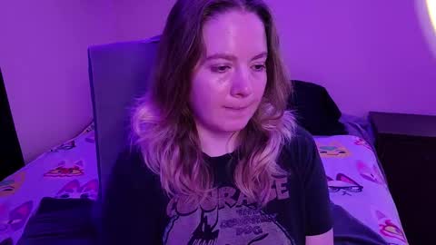 Faye online show from 03-07-26, 04:31