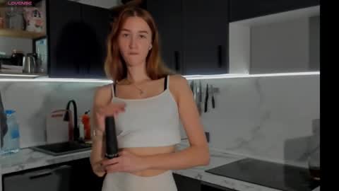 Bernadette  Join  online show from 12-03-25, 01:24