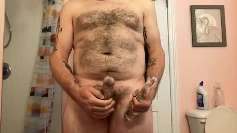 Snapshot of internetusername82 chatting on 09-19-25, 03:02 internetusername82 online show from 09-19-25, 03:02