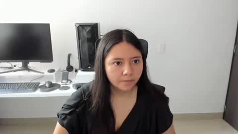 Iris 3 online show from 10-11-25, 04:38