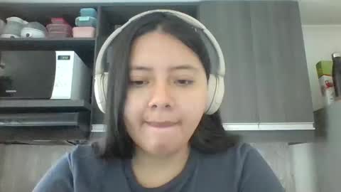 Iris 3 online show from 10-30-25, 02:40