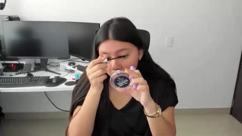 Iris 3 online show from 11-08-25, 05:34