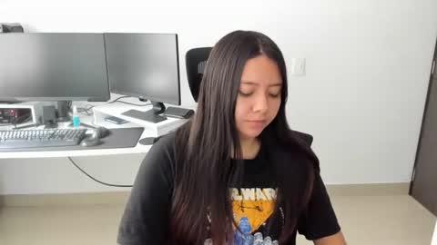 Iris 3 online show from 01-10-26, 06:53