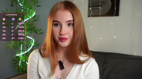 Snapshot of inthelabyrinthsofmysoul chatting on 02-18-25, 02:06 Ellie online show from 02-18-25, 02:06