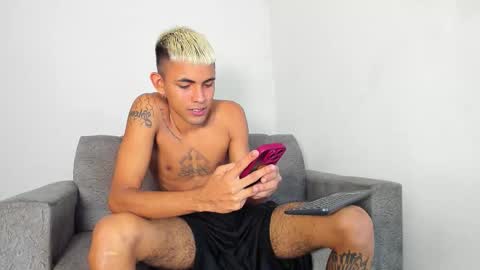 El Way online show from 01-14-26, 05:02