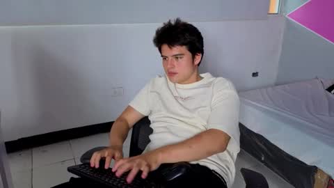 invincible200 online show from 10-10-25, 03:00