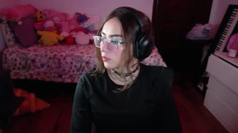 invisibledollx online show from 06-05-26, 03:35