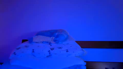 iplaywithu221 online show from 11-12-25, 08:41