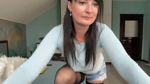 iracherrynow online show from 04-30-26, 08:20