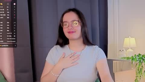 Mia online show from 09-13-25, 02:11