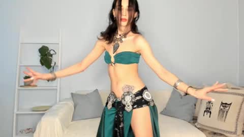 Snapshot of irenehabibi chatting on 03-10-25, 03:30 Irene online show from 03-10-25, 03:30