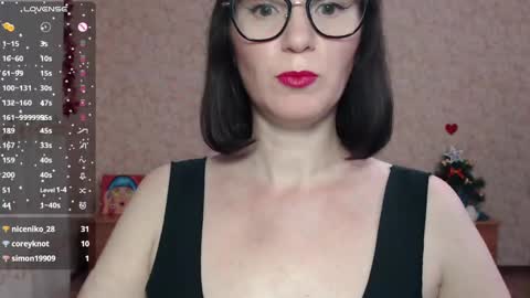 IrenLarasani online show from 12-19-24, 12:23