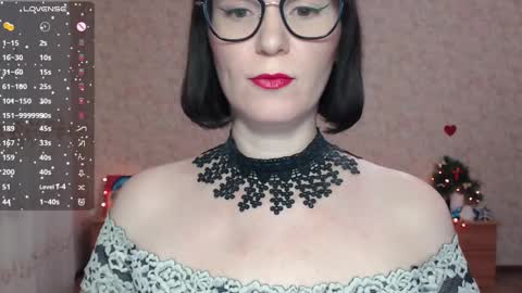 IrenLarasani online show from 01-06-25, 06:03