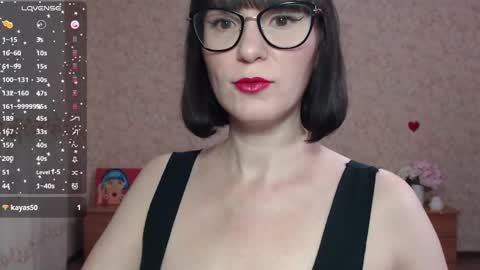 IrenLarasani online show from 02-12-25, 06:19