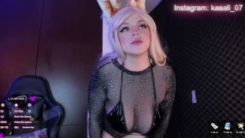 Snapshot of irinaa_scarlett chatting on 01-07-25, 12:41 Irinaa Scarlett online show from 01-07-25, 12:41