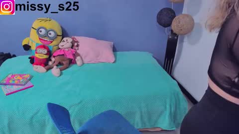 Snapshot of irinastephann chatting on 09-28-25, 12:27 irina online show from 09-28-25, 12:27