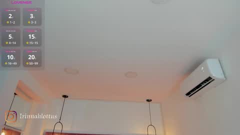 Irinnah Lottus online show from 10-31-25, 11:55