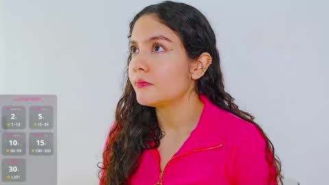 Snapshot of iris_caprice chatting on 10-11-25, 12:43 Instagram iris caprice online show from 10-11-25, 12:43