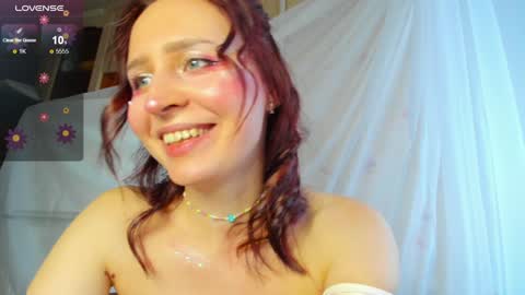 Snapshot of iris_crispy chatting on 12-12-24, 12:33 Iris online show from 12-12-24, 12:33