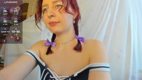 Snapshot of iris_crispy chatting on 12-17-24, 12:33 Iris online show from 12-17-24, 12:33