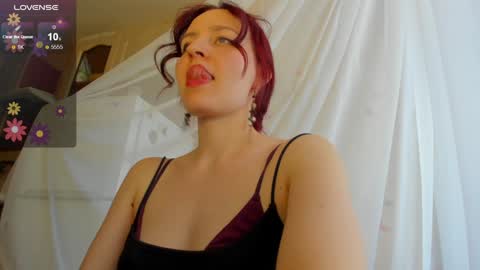 Snapshot of iris_crispy chatting on 01-21-25, 07:26 Iris online show from 01-21-25, 07:26