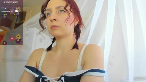 Snapshot of iris_crispy chatting on 03-04-25, 06:58 Iris online show from 03-04-25, 06:58