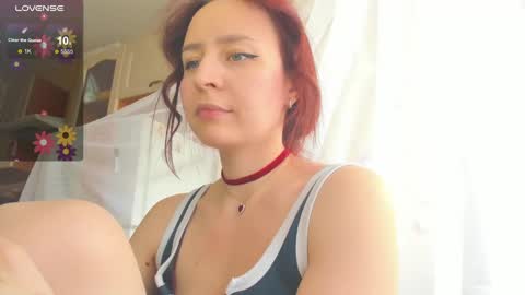 Snapshot of iris_crispy chatting on 03-11-25, 12:50 Iris online show from 03-11-25, 12:50