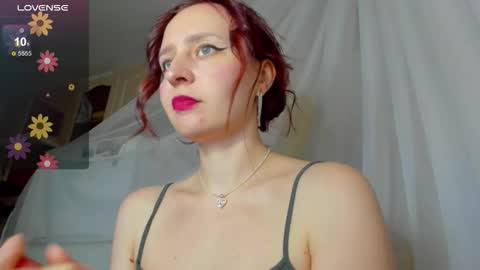 Snapshot of iris_crispy chatting on 10-04-25, 03:37 Iris online show from 10-04-25, 03:37