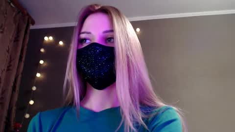 Lily online show from 02-13-26, 06:15