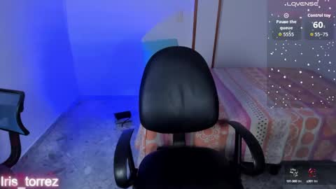 Iris online show from 09-22-25, 02:52