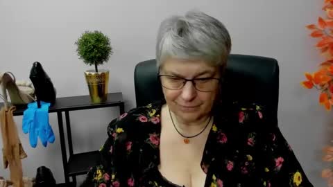 I R I S online show from 01-07-25, 10:54