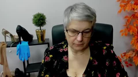 I R I S online show from 01-08-25, 10:59